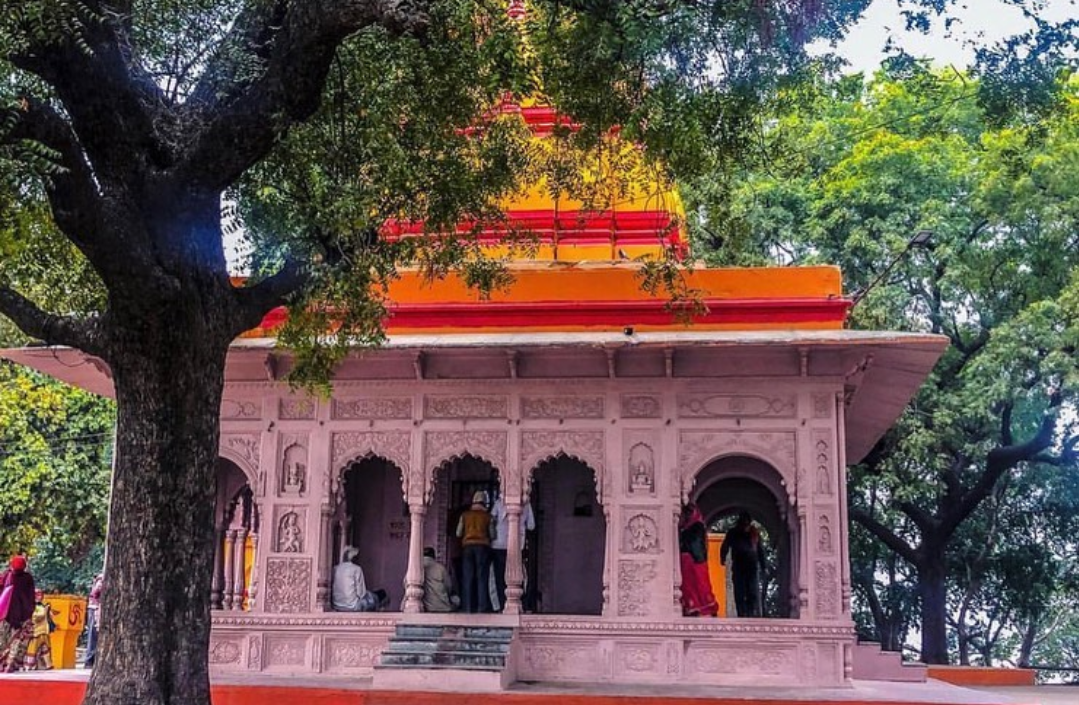 Nagvasuki Temple Prayagraj